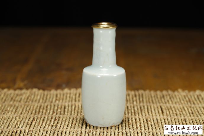 南宋早期龙泉窑 粉青釉槌形瓶 - 高古瓷器论坛