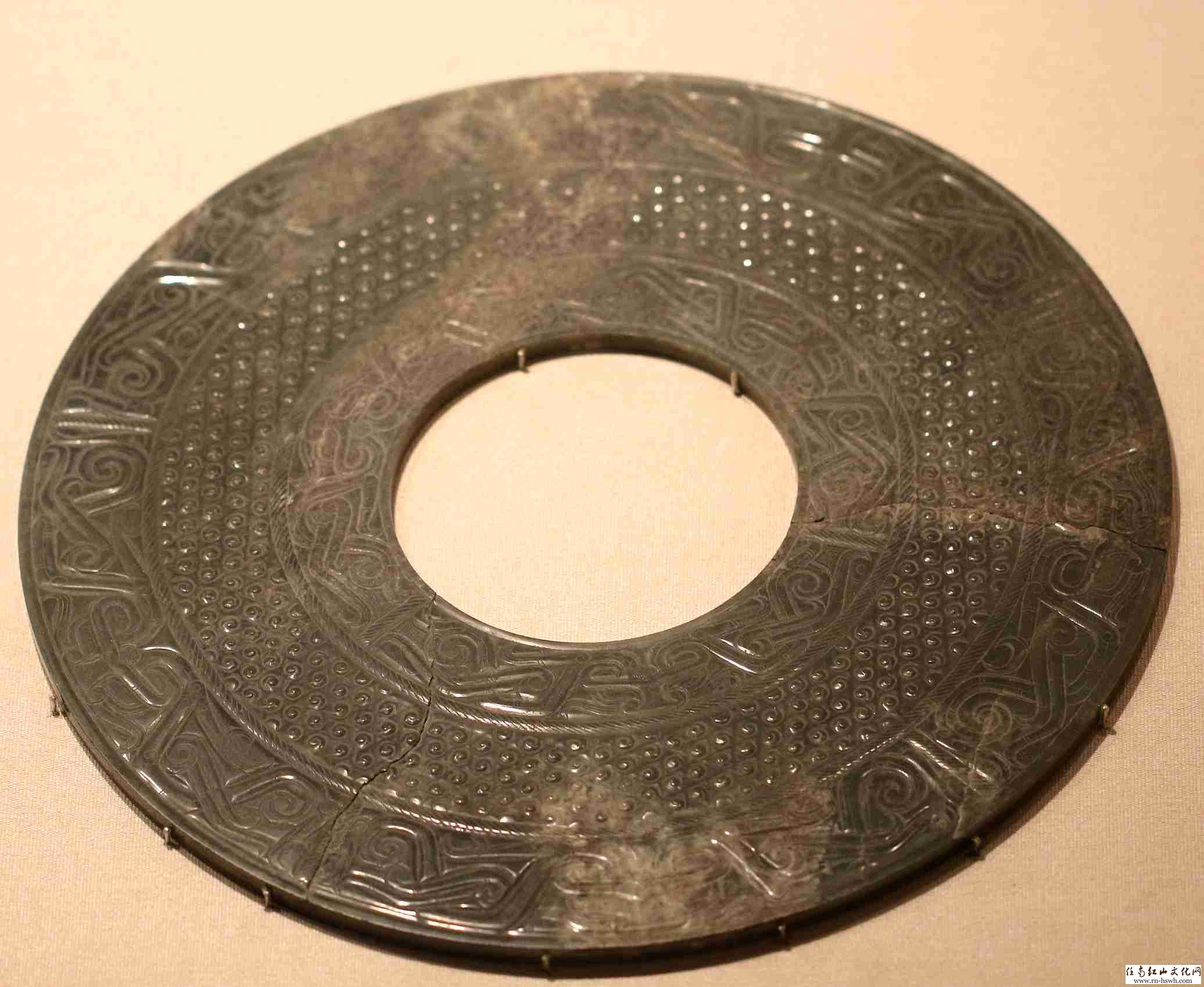 ɽݵ֮:(ܾ32.8cm,վ11cm).