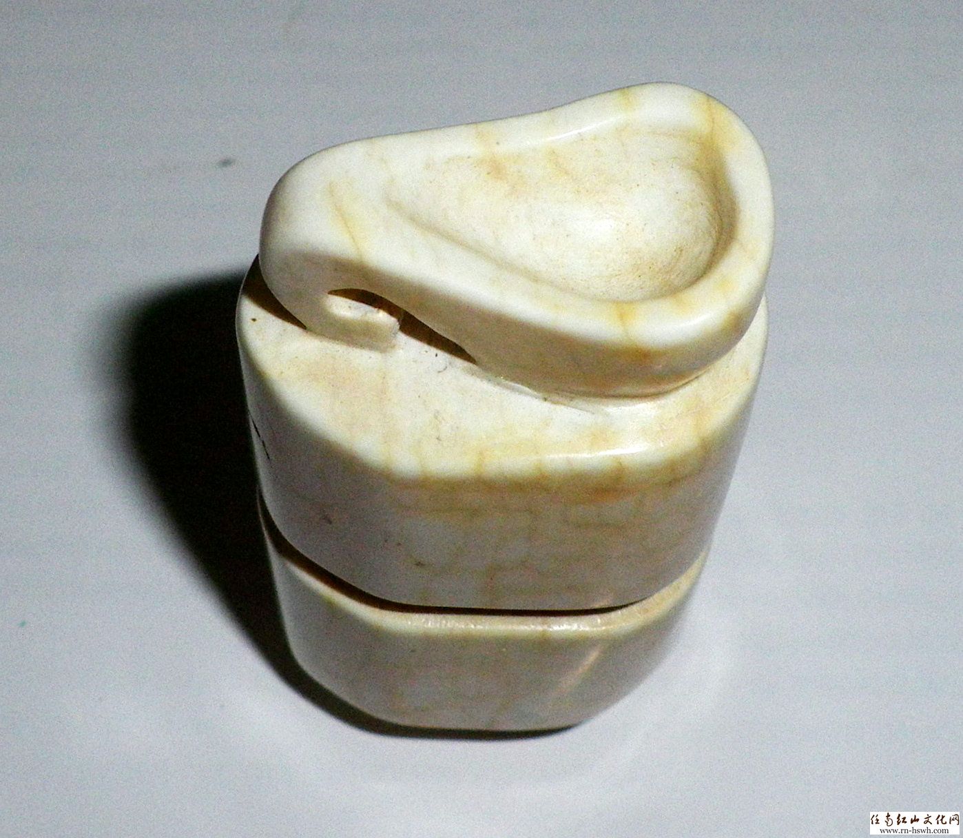 鸡骨白司南玉佩 中华古玉器 论坛 任南红山文化官网 powered by