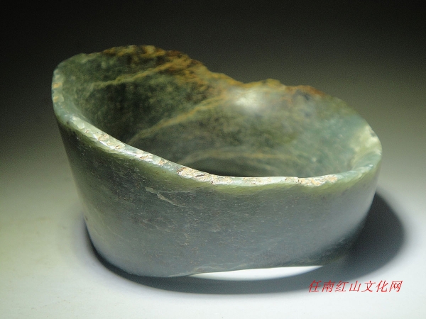 红山文化玉器         任南珍藏