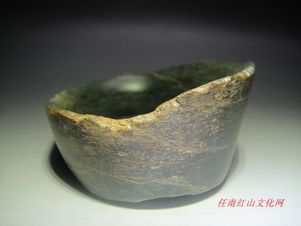 红山文化玉器         任南珍藏